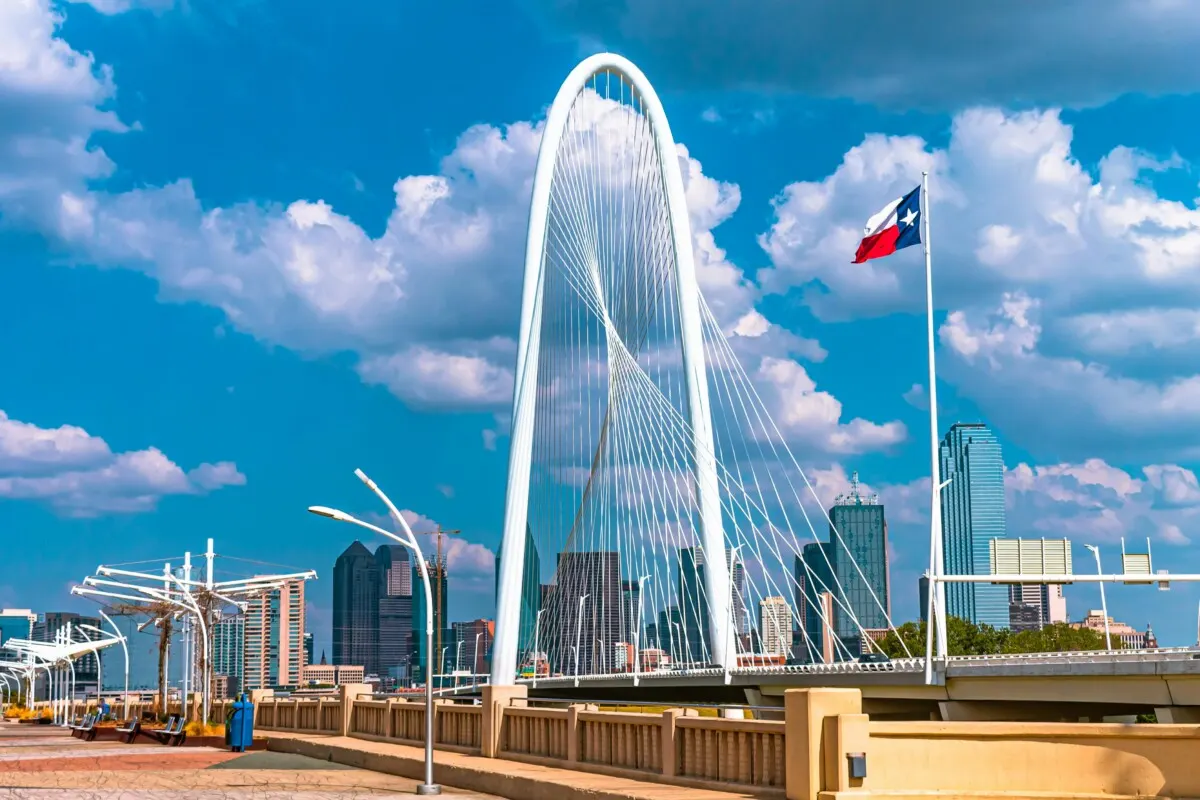 The Margaret Hunt Hill Bridge and the Dallas skyline